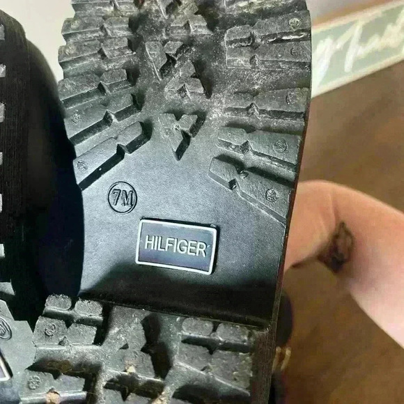 Tommy Hilfiger Rubber Biker Boot with Red Lining- Size 7 - Picture 8 of 8